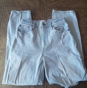 Abercrombie & Fitch 90's Straight Ultra High Rise Distressed Curve Love Sz26/2 S